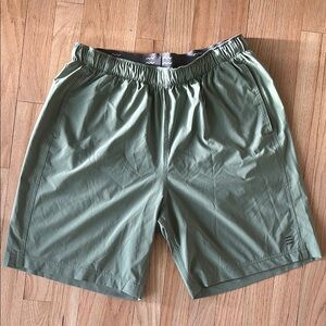 Men's Green Shorts, Free Fly, size Medium